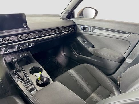 Used 2022 Honda Civic Sport image 21