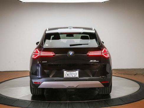 Used 2026 BMW X3 xDrive30i w/ Premium Package AWD/4WD image 6