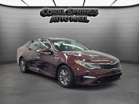 Used 2019 Kia Optima LX FWD image 1