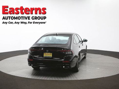 Used 2025 Honda Accord SE image 38