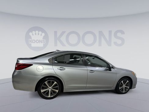 Used 2016 Subaru Legacy 2.5i Limited AWD/4WD image 21