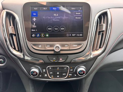 Used 2023 Chevrolet Equinox RS w/ RS Leather Package FWD image 19