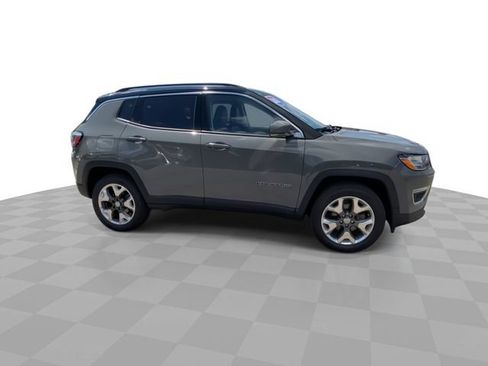 Used 2020 Jeep Compass Limited AWD/4WD image 3