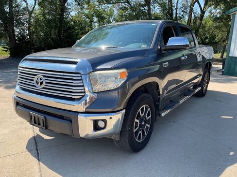 Used 2014 Toyota Tundra Limited w/ Limited Premium Package AWD/4WD image 5