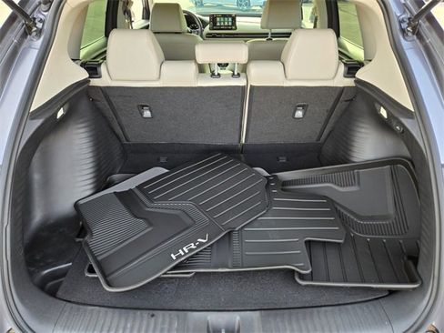 Certified 2023 Honda HR-V EX-L image 18