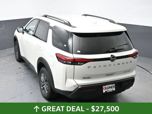 Used 2024 Nissan Pathfinder SV AWD/4WD image 43