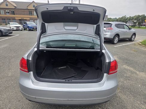 Used 2014 Volkswagen Passat TDI SEL Premium FWD image 27