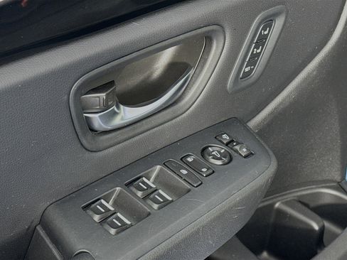 Used 2024 Honda Pilot TrailSport image 17