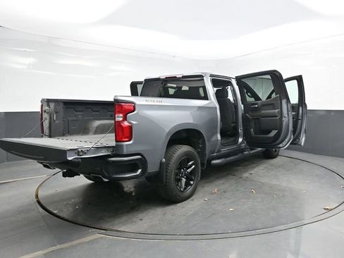 Used 2019 Chevrolet Silverado 1500 LT Trail Boss w/ Convenience Package image 46