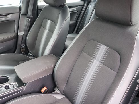 Certified 2025 Honda Civic Sport image 29