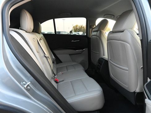 Used 2023 Cadillac XT4 Premium Luxury image 24