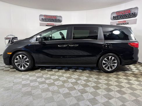 Used 2023 Honda Odyssey EX-L image 7