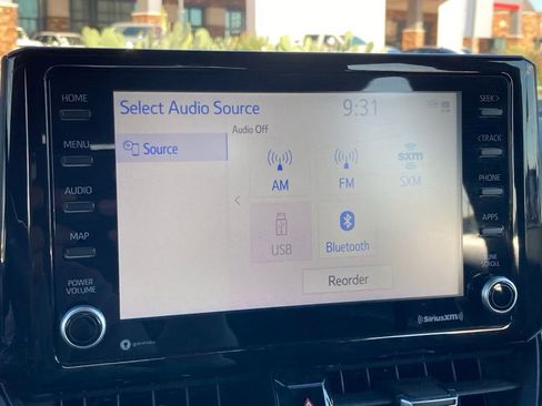 Used 2022 Toyota Corolla SE image 19