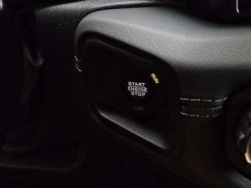 New 2026 Jeep Gladiator Sport AWD/4WD image 22