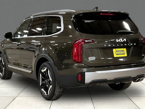 Used 2025 Kia Telluride S AWD/4WD image 11