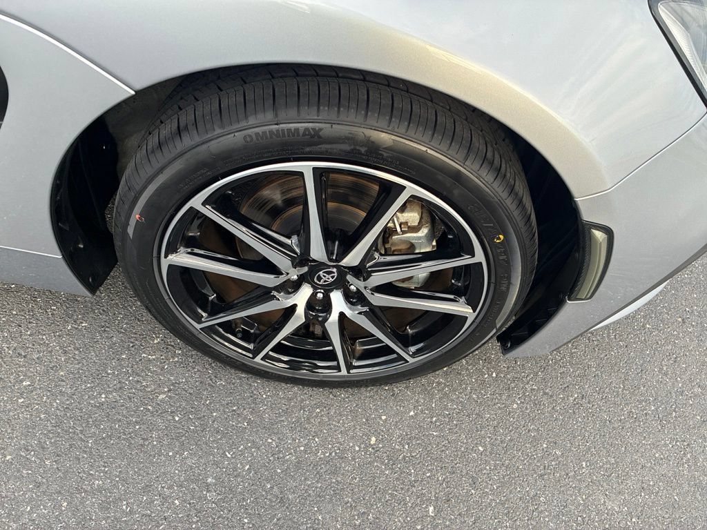 Used 2024 Toyota GR86 RWD image 22