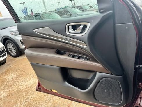 Used 2019 INFINITI QX60 Luxe w/ Essential Package AWD/4WD image 30