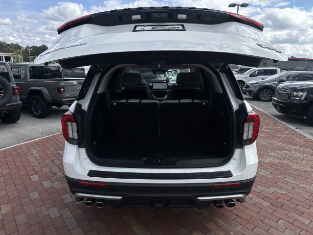 Used 2025 Ford Explorer Platinum w/ Ultimate Package AWD/4WD image 28