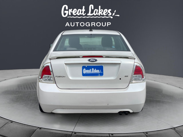 Used 2009 Ford Fusion SE FWD image 4