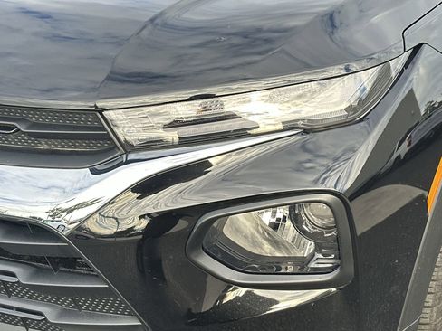 Certified 2023 Chevrolet TrailBlazer LT w/ Convenience Package image 11