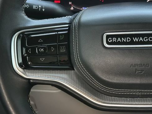 Used 2023 Jeep Grand Wagoneer Series II w/ Flexible Seating Group AWD/4WD image 15