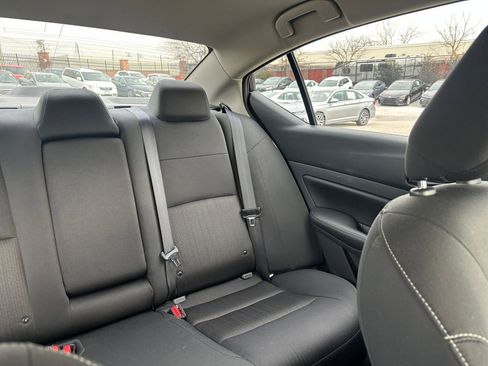 Used 2025 Nissan Altima 2.5 SV image 35