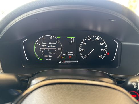 Used 2025 Honda Civic Sport image 26