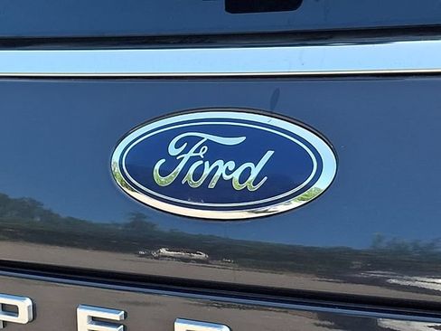 Used 2024 Ford Expedition Limited RWD image 35