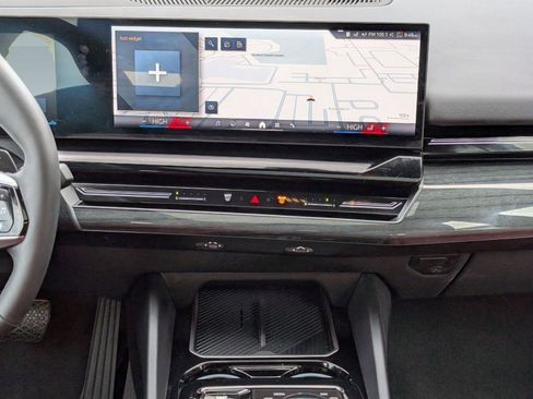 Certified 2025 BMW 530i 530i image 27