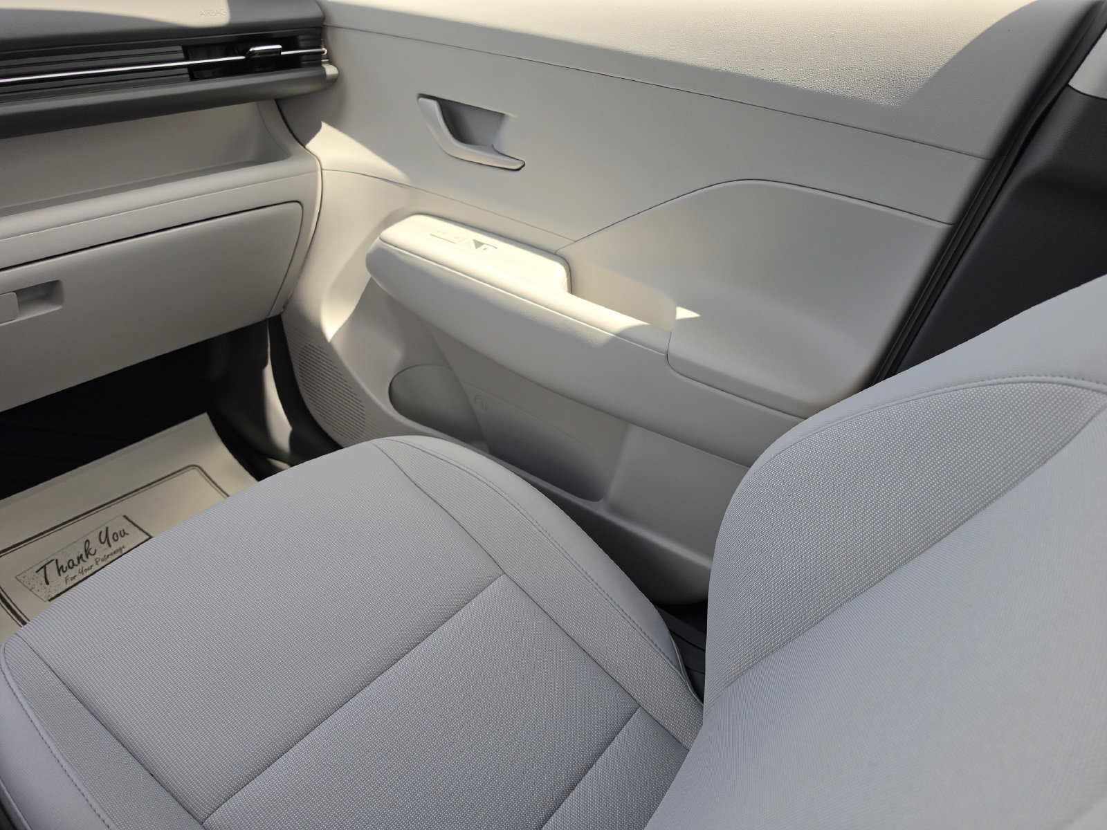 New 2027 Hyundai Kona SE FWD image 20