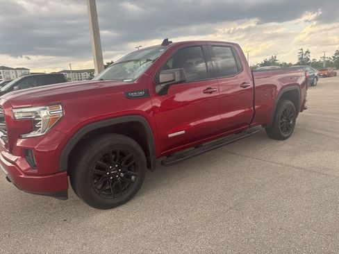 Used 2021 GMC Sierra 1500 Elevation w/ LPO, Elevation Black Package AWD/4WD image 12