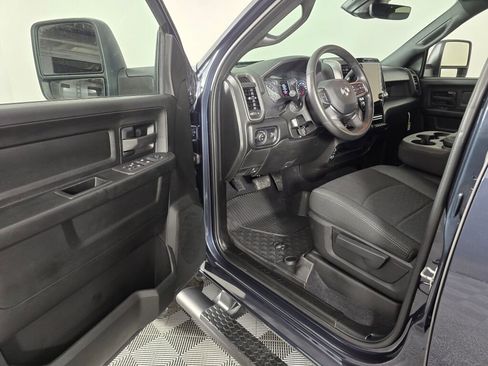 New 2026 RAM 2500 Tradesman AWD/4WD image 19