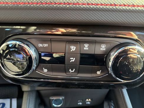 New 2026 Chevrolet TrailBlazer RS w/ Convenience Package image 11