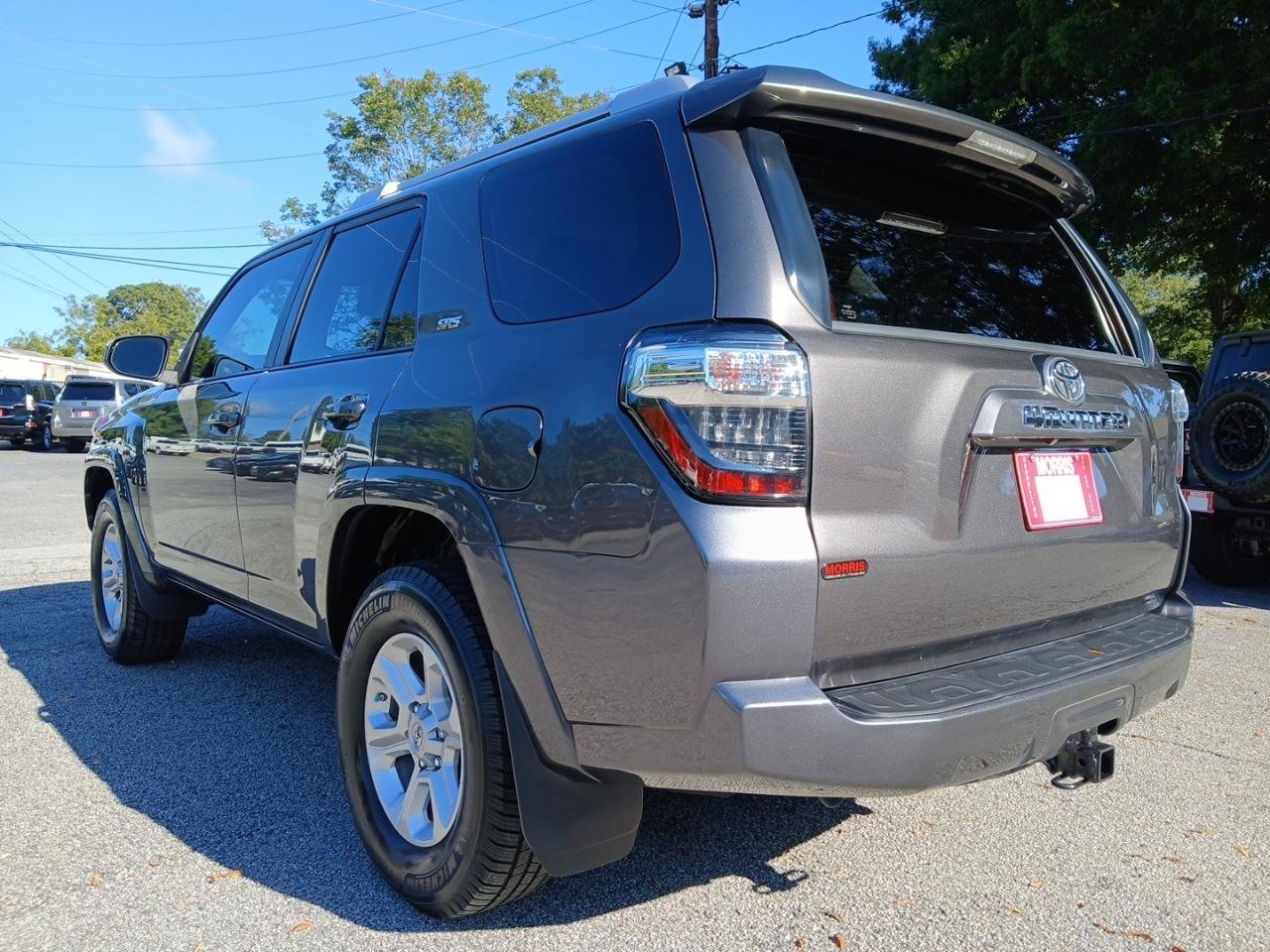 Used 2018 Toyota 4Runner SR5 RWD image 8