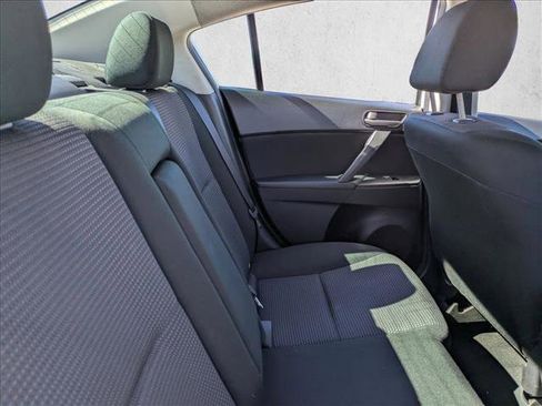Used 2012 MAZDA MAZDA3 i Touring image 17