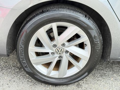 Used 2018 Volkswagen Passat 2.0T SE image 84