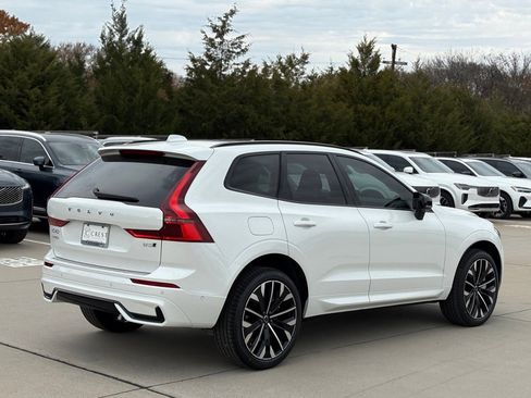 New 2026 Volvo XC60 B5 Ultra w/ Protection Package Premier image 4
