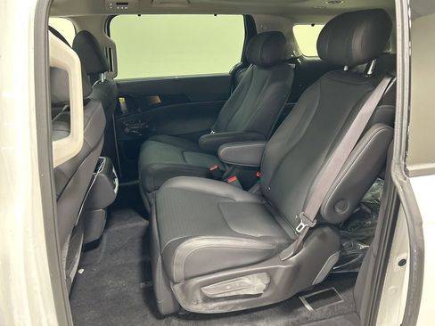 New 2026 Kia Carnival SX Prestige FWD image 29