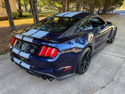 Used 2018 Ford Mustang Shelby GT350 RWD image 31