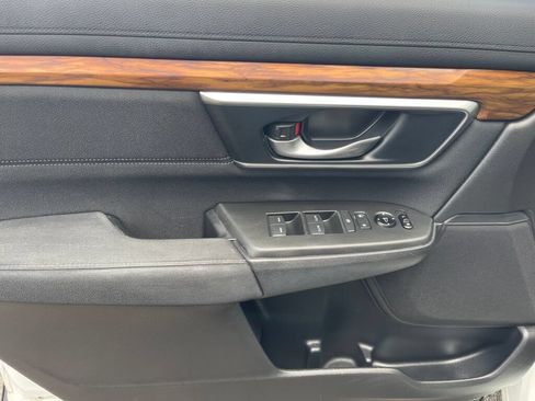 Used 2019 Honda CR-V EX image 8