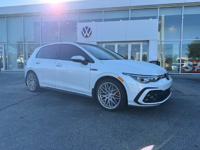 Certified 2024 Volkswagen GTI SE FWD image 1