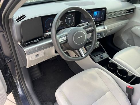 Used 2024 Hyundai Kona SEL w/ Convenience Package FWD image 18