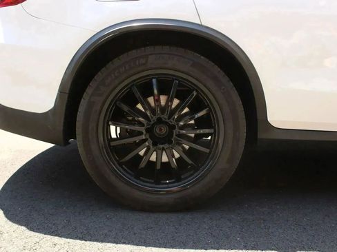 Used 2019 Mercedes-Benz GLC 43 AMG 4MATIC image 5