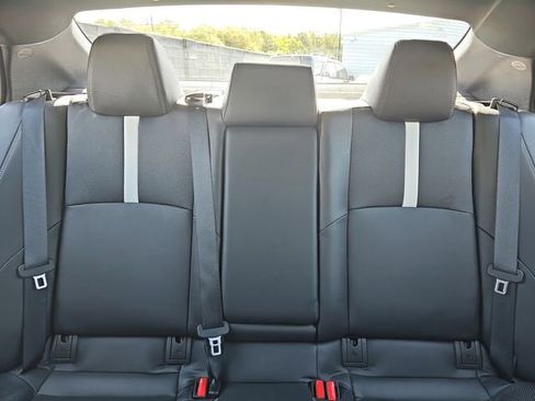 Used 2025 Toyota Camry SE image 33