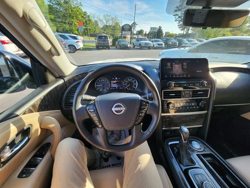 Used 2021 Nissan Armada Platinum RWD image 21