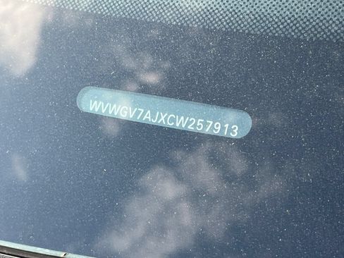 Used 2012 Volkswagen Golf 4-Door FWD image 3