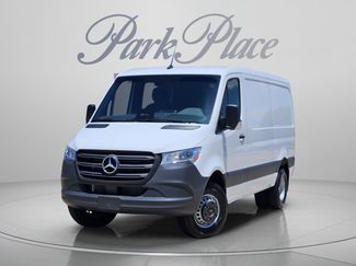 Used 2026 Mercedes-Benz Sprinter 4500 video 1