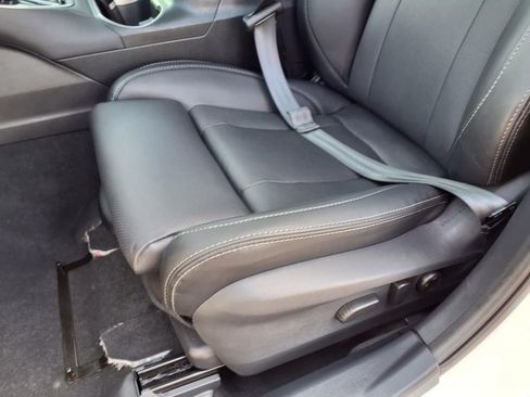 Certified 2025 Subaru Outback Limited w/ Popular Package #2 image 26