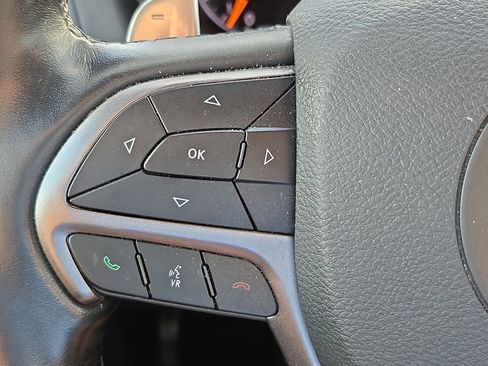 Used 2020 Jeep Grand Cherokee Limited X image 15