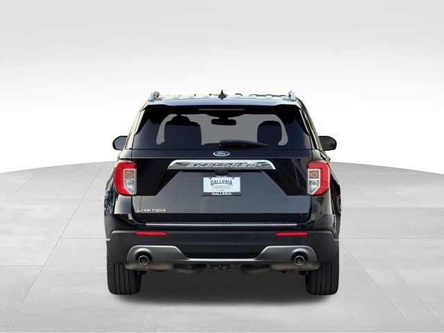 Used 2022 Ford Explorer Limited w/ Equipment Group 301A RWD image 7
